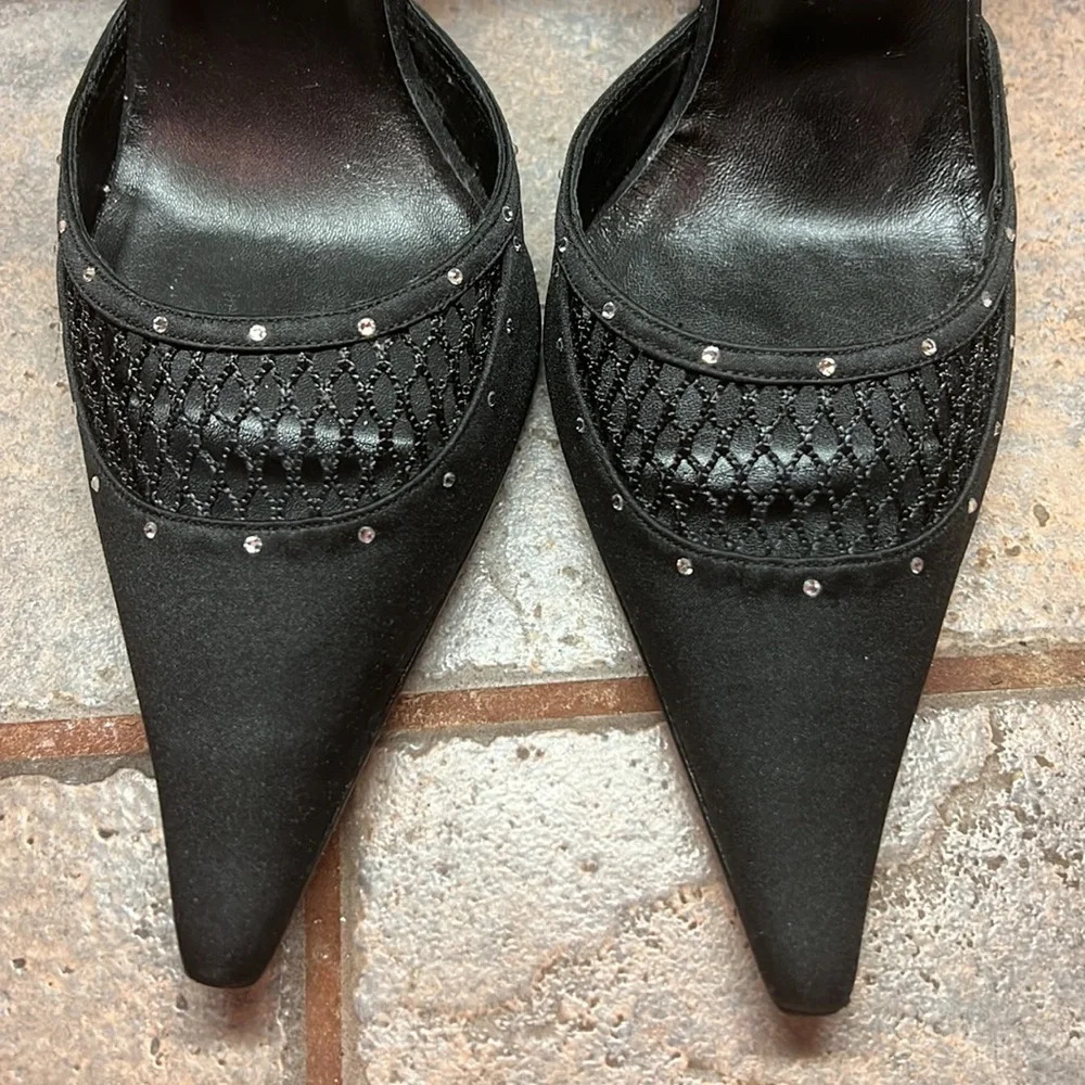 Magrit‎ Black Satin D'Orsay Pumps - Picture 3 of 12